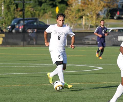 Trinidad helps lift Gators past Maritime 4-0 with his 3 assists