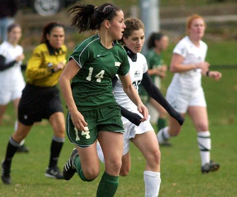 Bard stops Sage's Skyline run with 1-0 victory