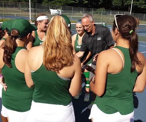Gators drop opening day action to Hartwick in women's tennis