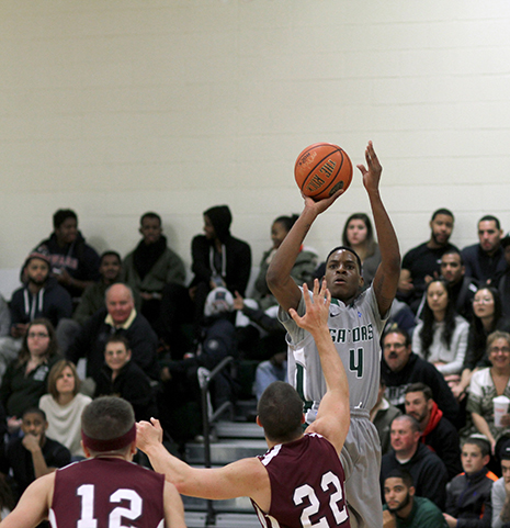 Sage men's basketball paced by Patterson on opening night