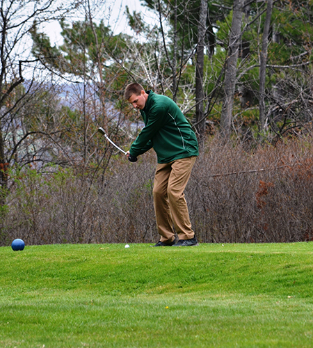 Sage golfers wrap season at SUNY-Cobleskill Spring Meet