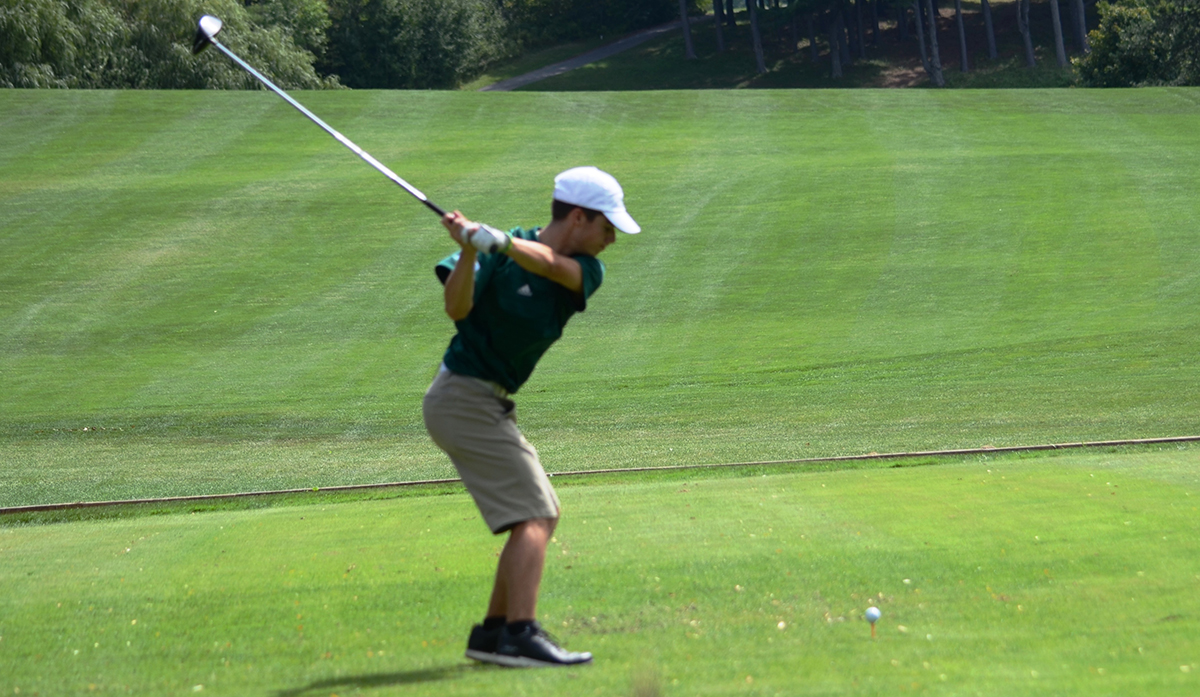 Golfers stand in 8th place after Day one of 2018 Empire 8 Fall Championship
