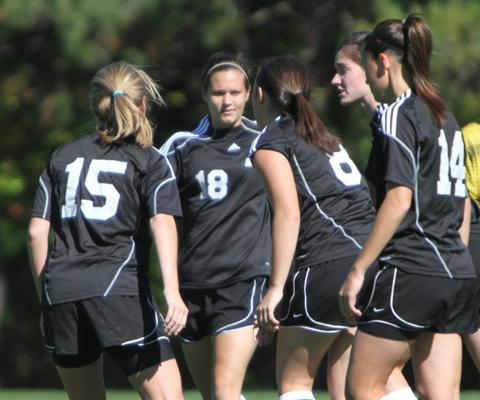 Sage posts impressive win over Maritime in women's soccer, 8-0