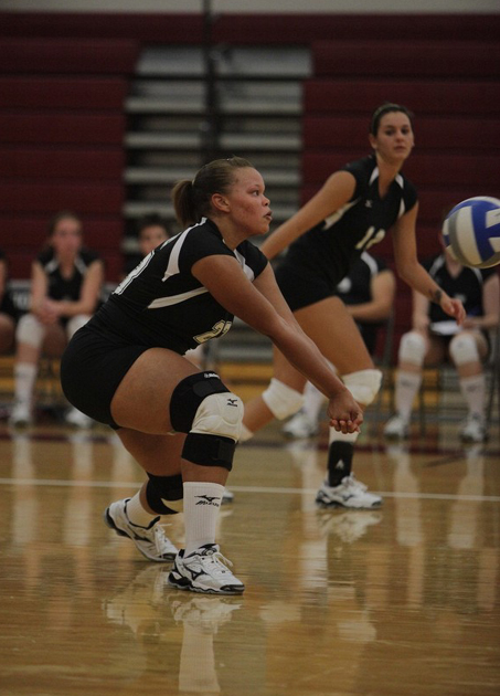 Sage volleyball squad opens action at Union Invitational