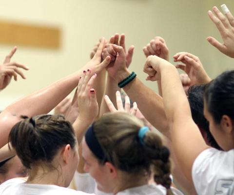 Sage Women's Volleyball Team Anxious to Open new Season